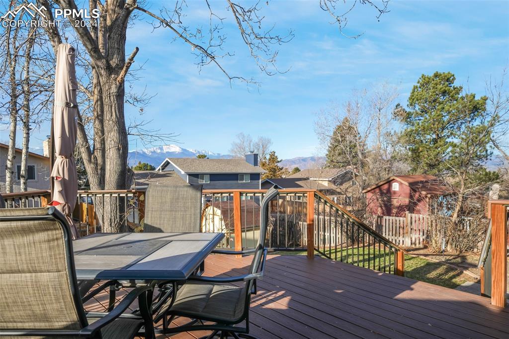 5212 Escapardo Way