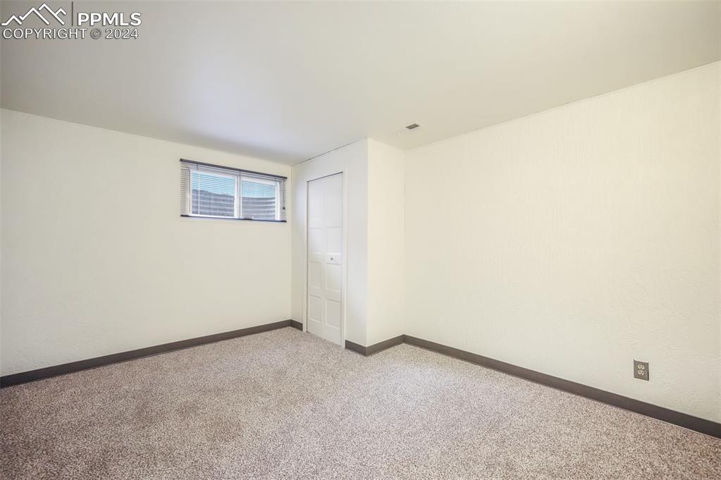 5212 Escapardo Way