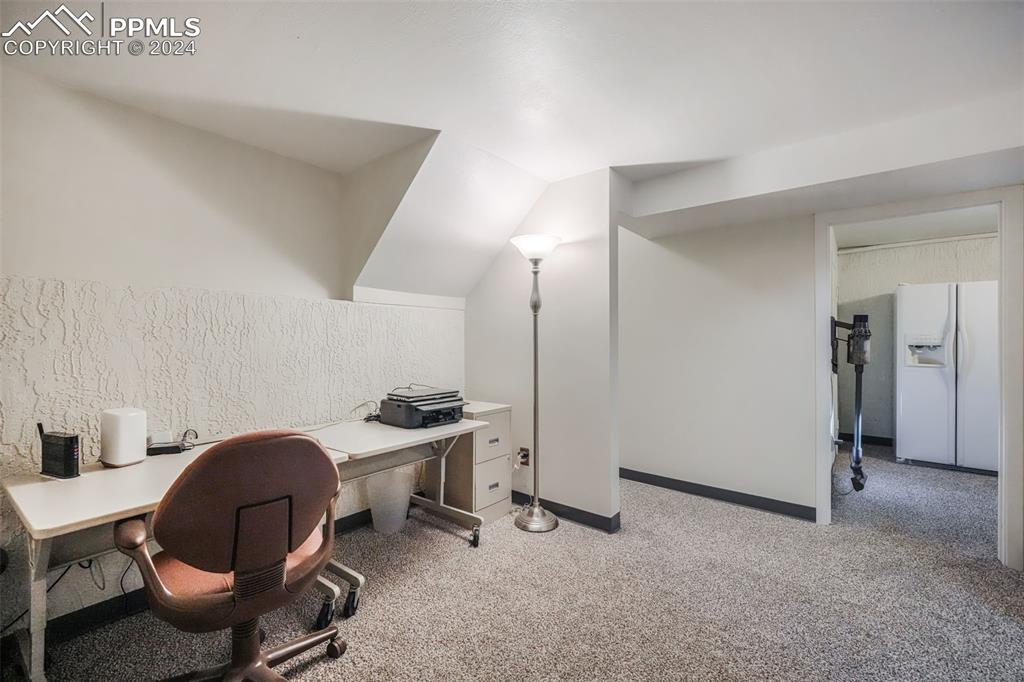 5212 Escapardo Way