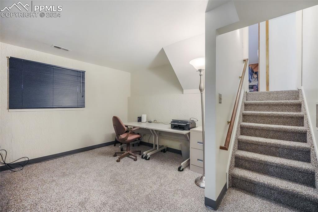5212 Escapardo Way