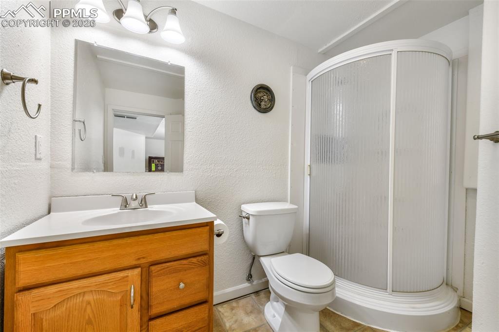 12906 Oakland Hills Road