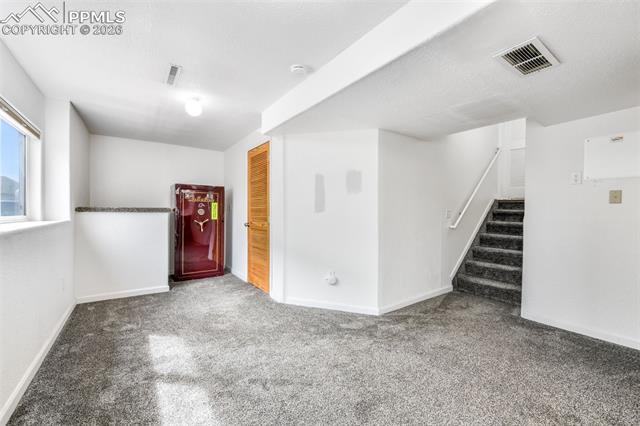 12906 Oakland Hills Road