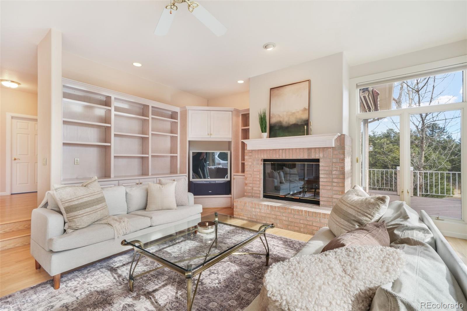 275 Tam O Shanter Way