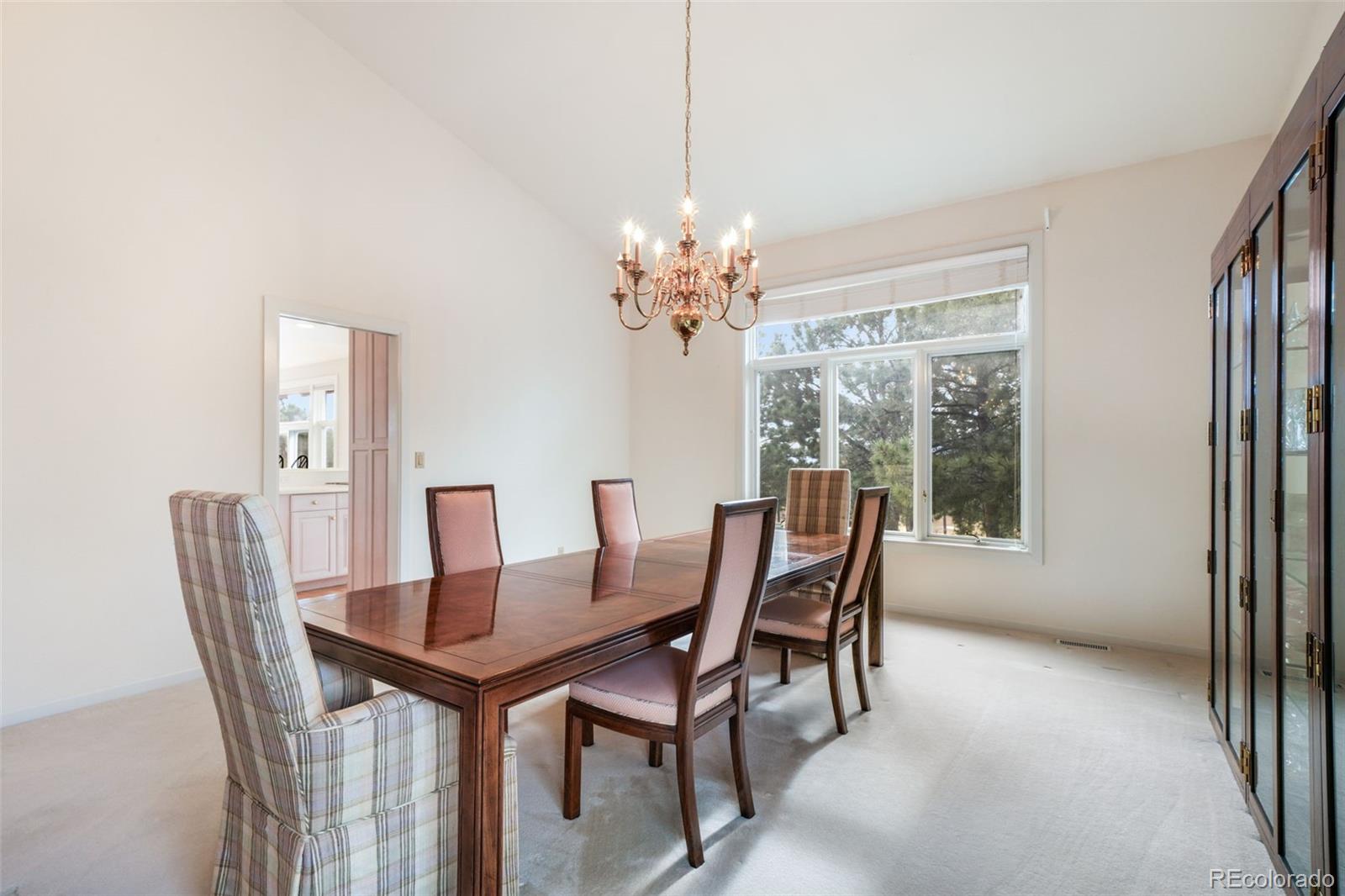 275 Tam O Shanter Way