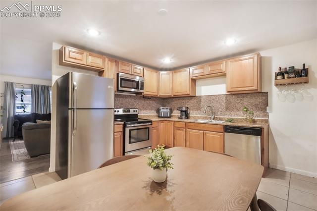 1414 Alexander Road