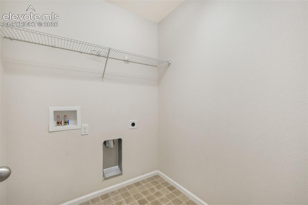 7186 Laurel Cherry Court