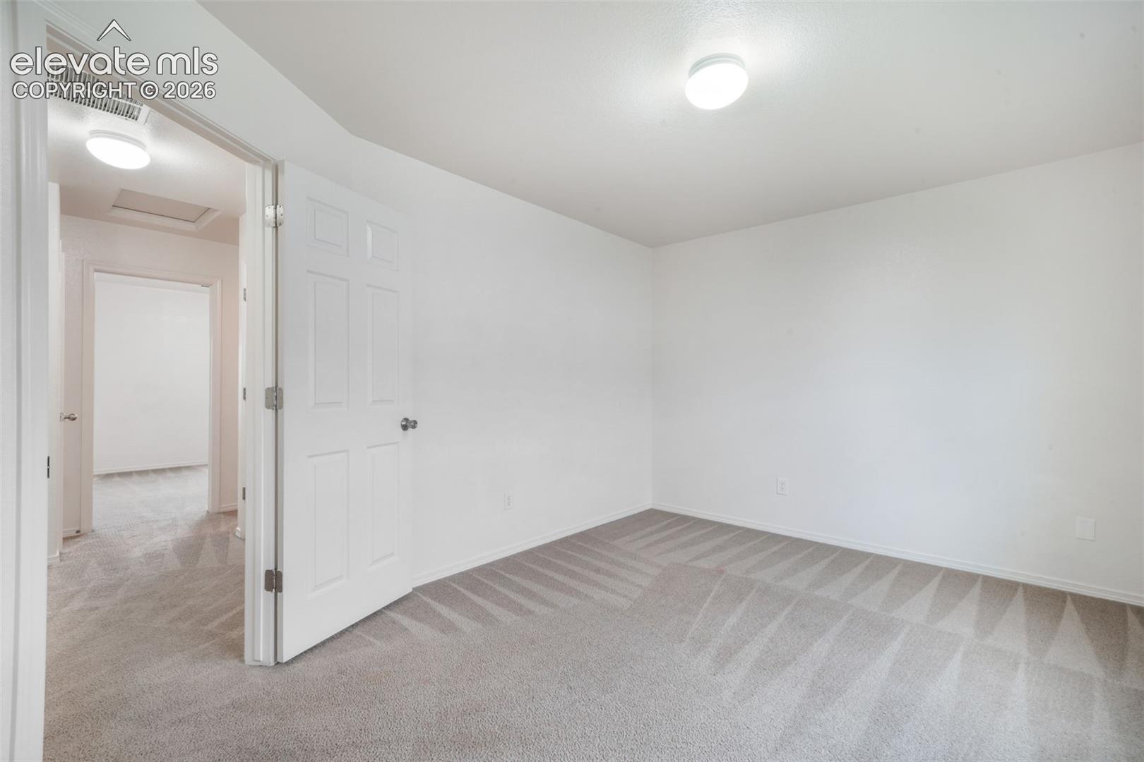 10513 Wells Point