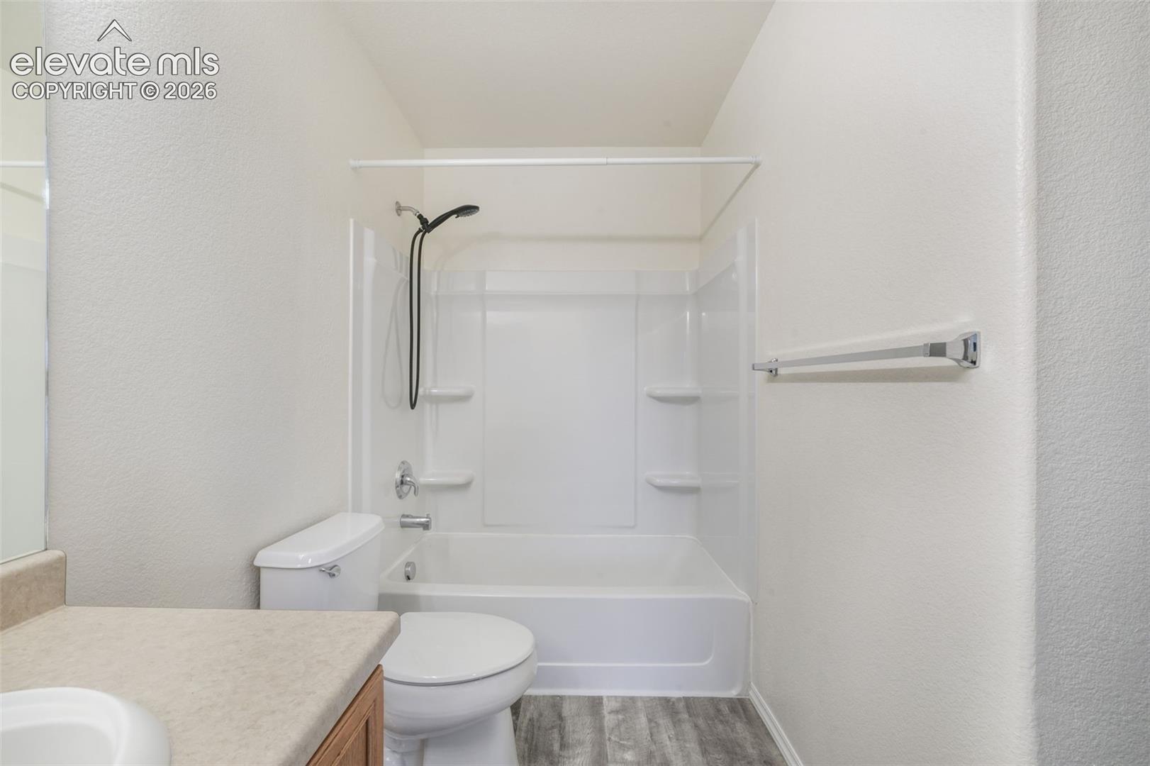 10513 Wells Point