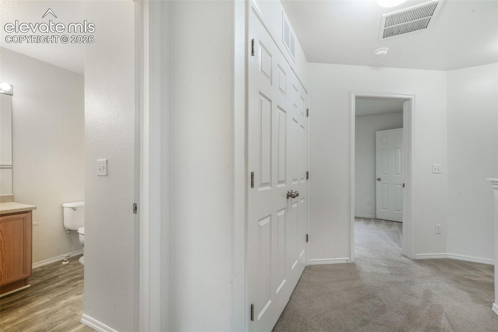 10513 Wells Point
