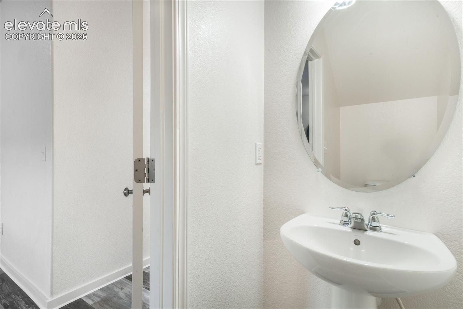 10513 Wells Point