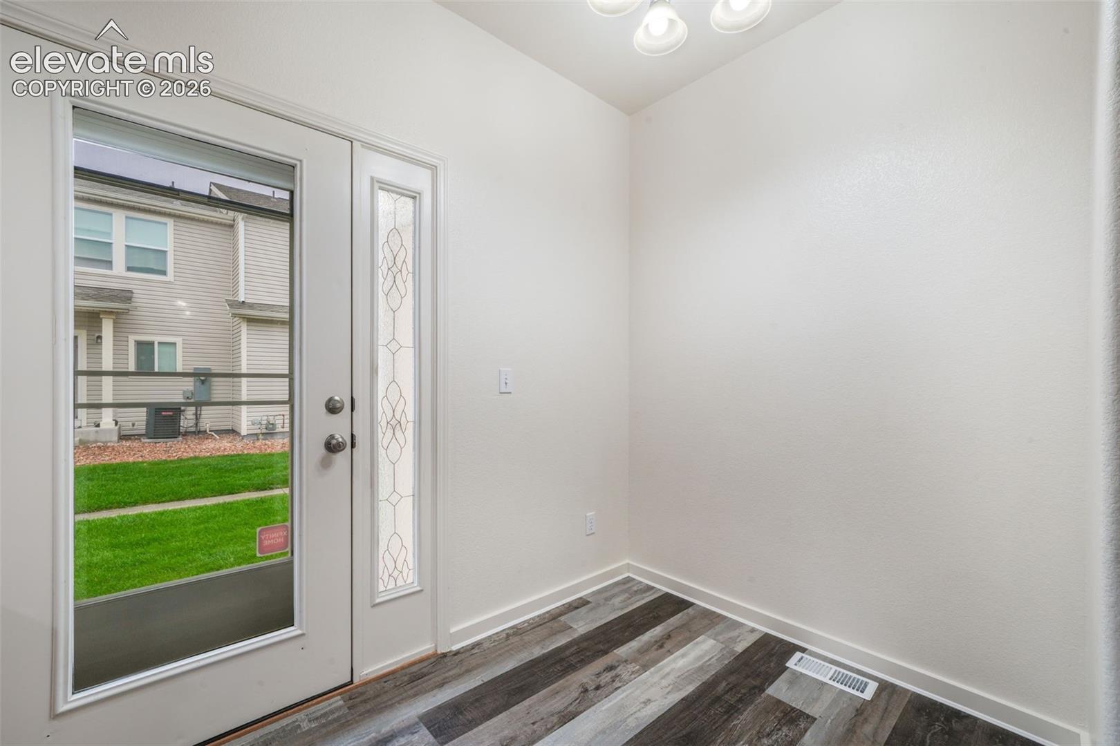 10513 Wells Point