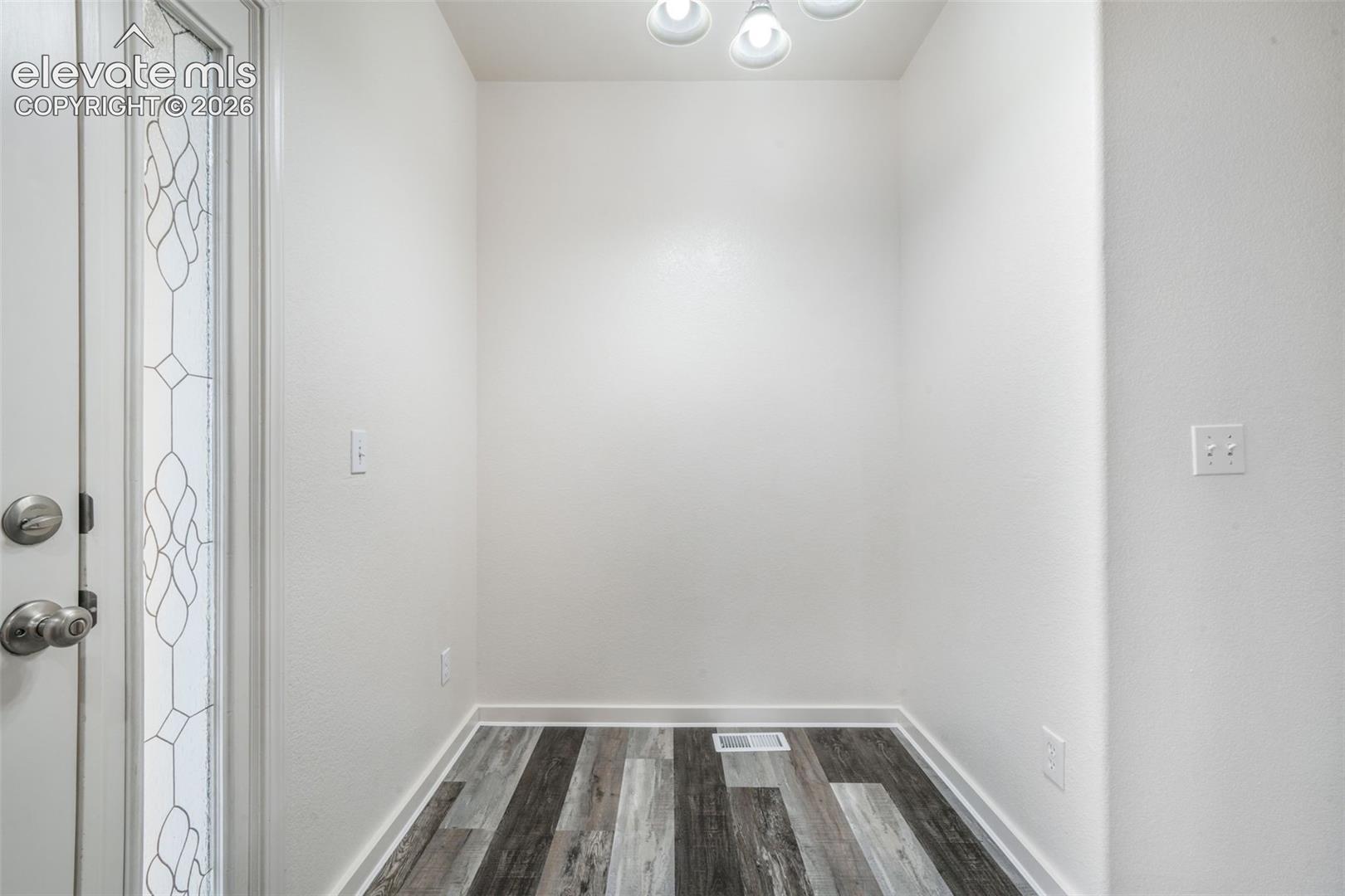 10513 Wells Point