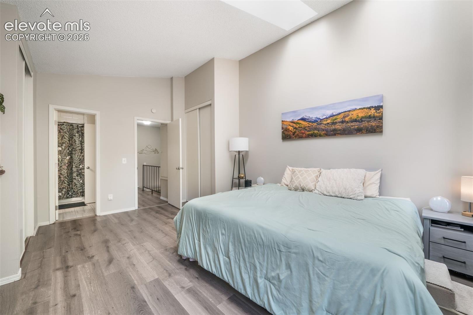 3553 Queen Anne Way