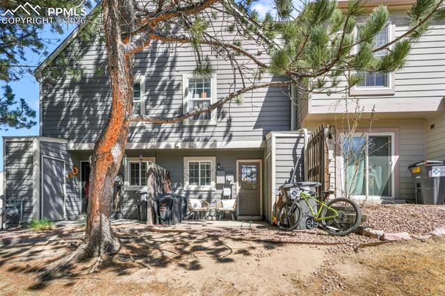 3553 Queen Anne Way