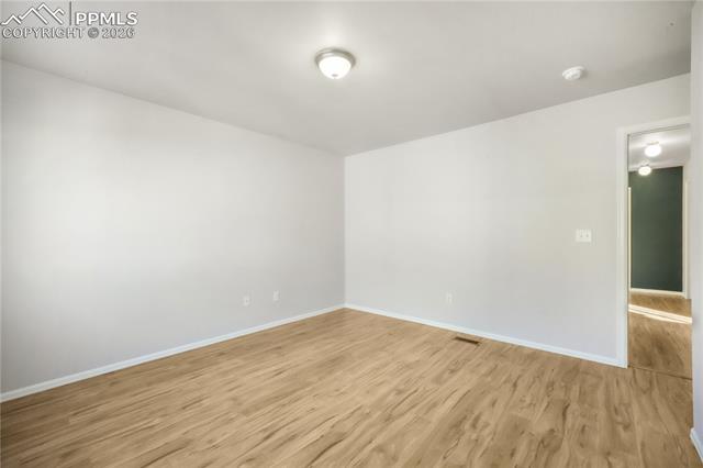 812 Hailey Glenn View