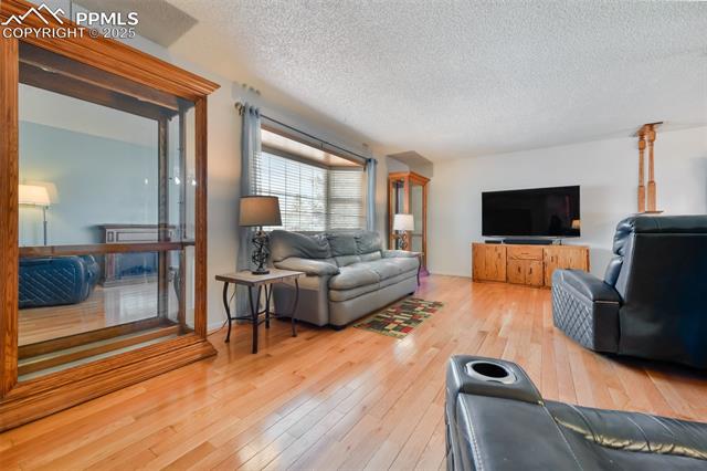 7285 Grand Valley Drive