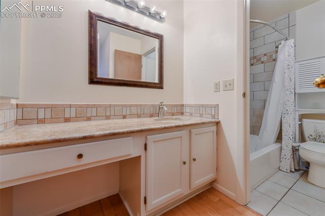 7285 Grand Valley Drive
