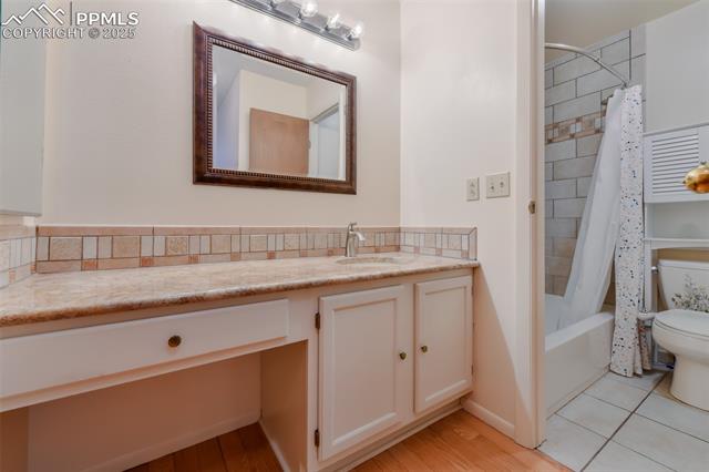 7285 Grand Valley Drive