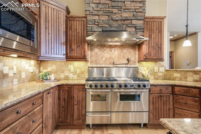 7830 Tannenbaum Road