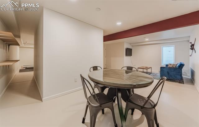 13 Oak Place