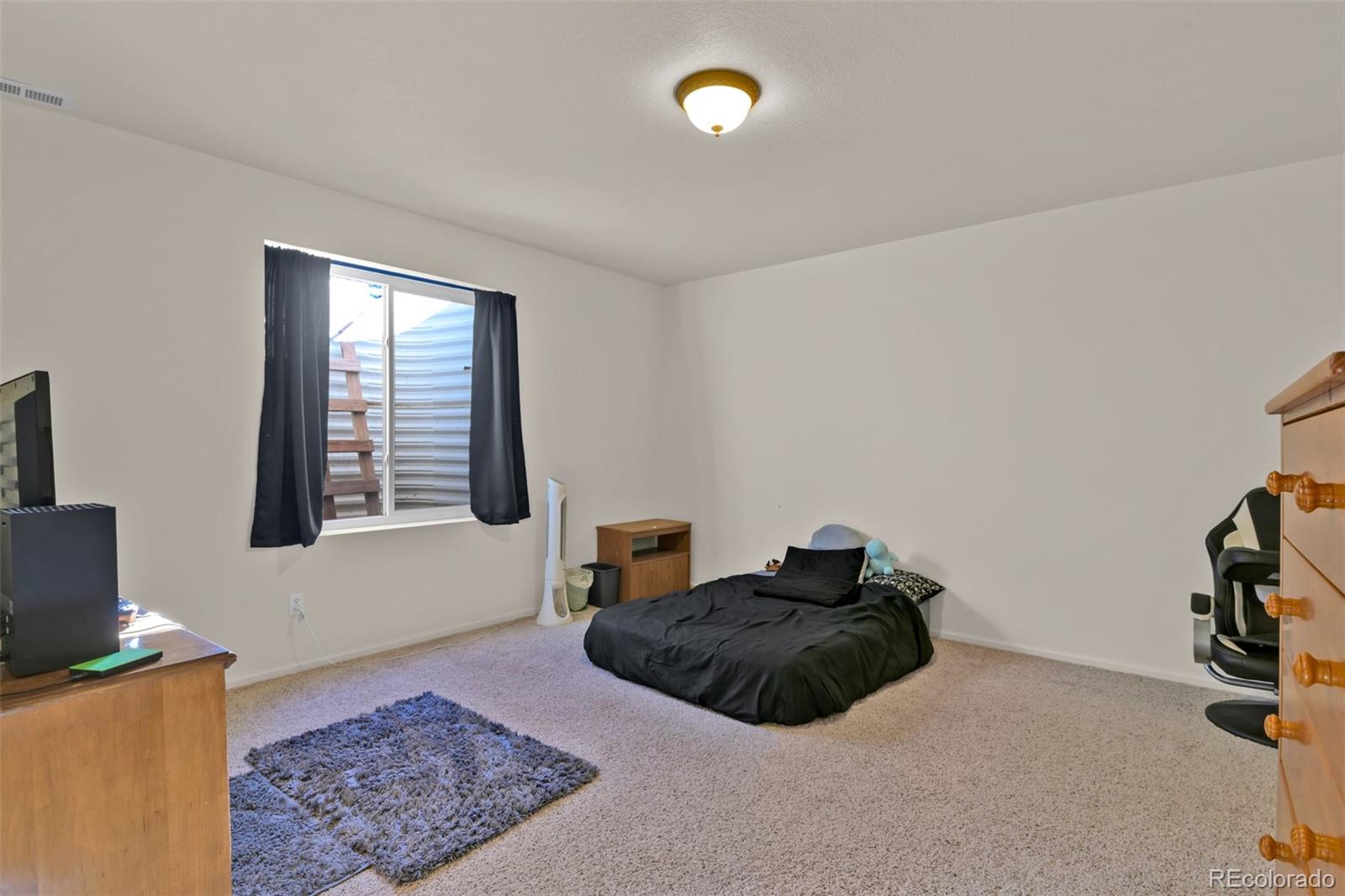 7861 Lantern Lane