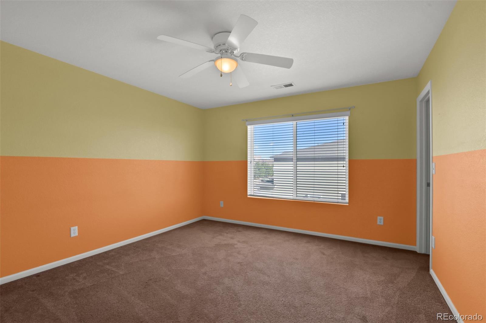 7861 Lantern Lane