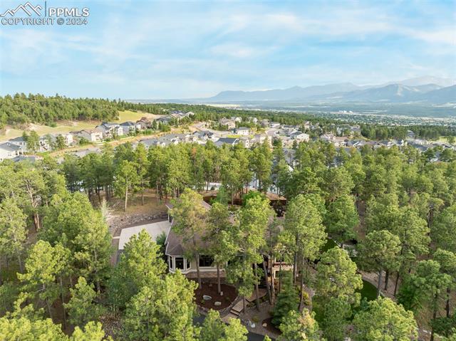 17532 Colonial Park Drive