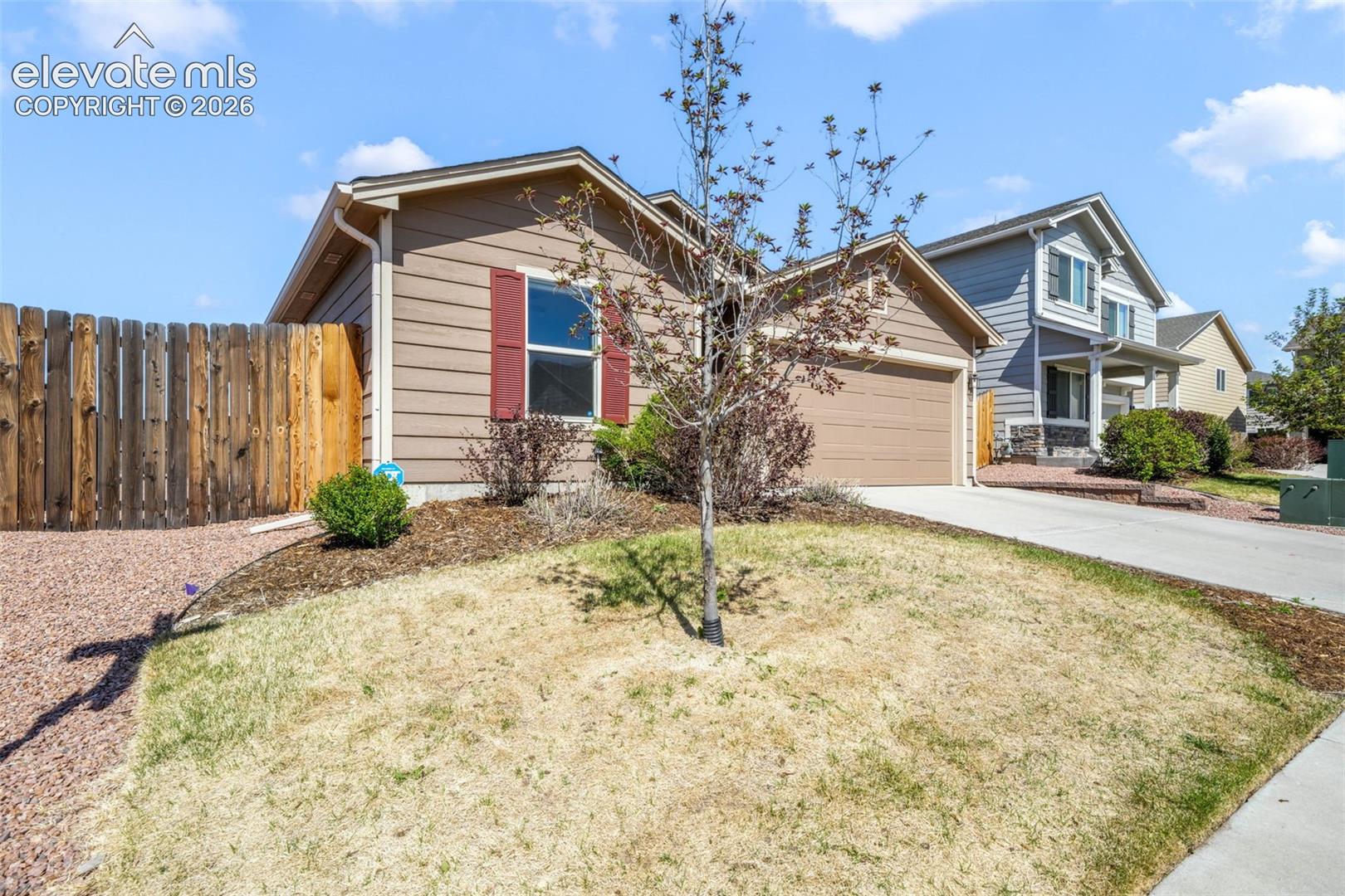 7704 Cruzer Heights