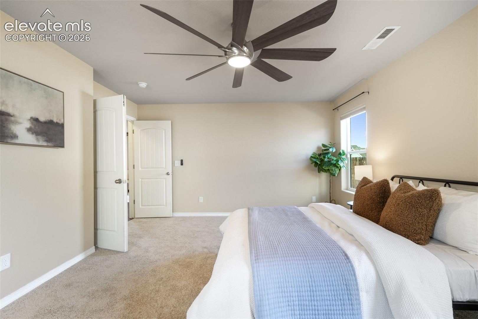 7704 Cruzer Heights