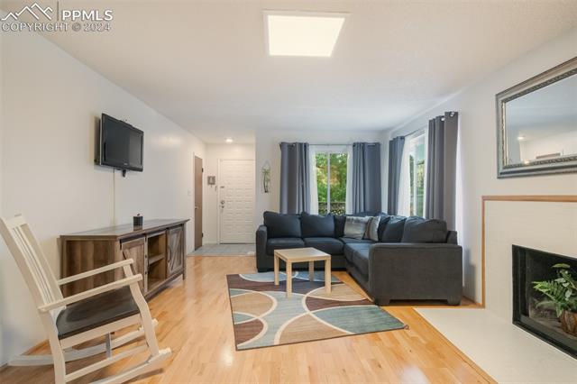 2726 Hearthwood Lane