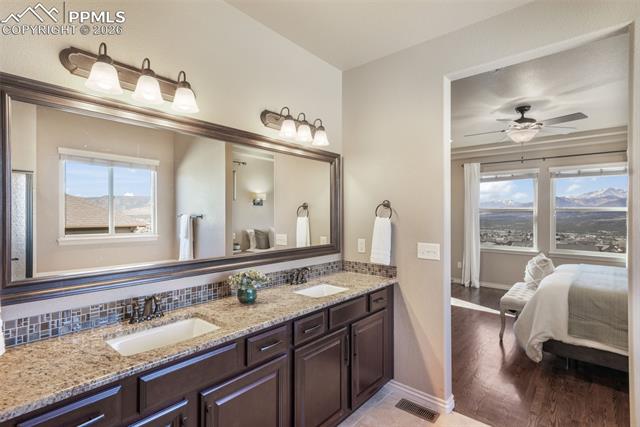 215 Kettle Valley Way