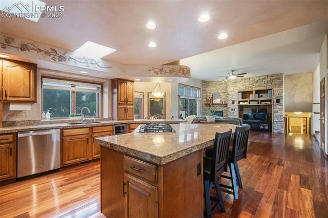 820 Forest View Circle