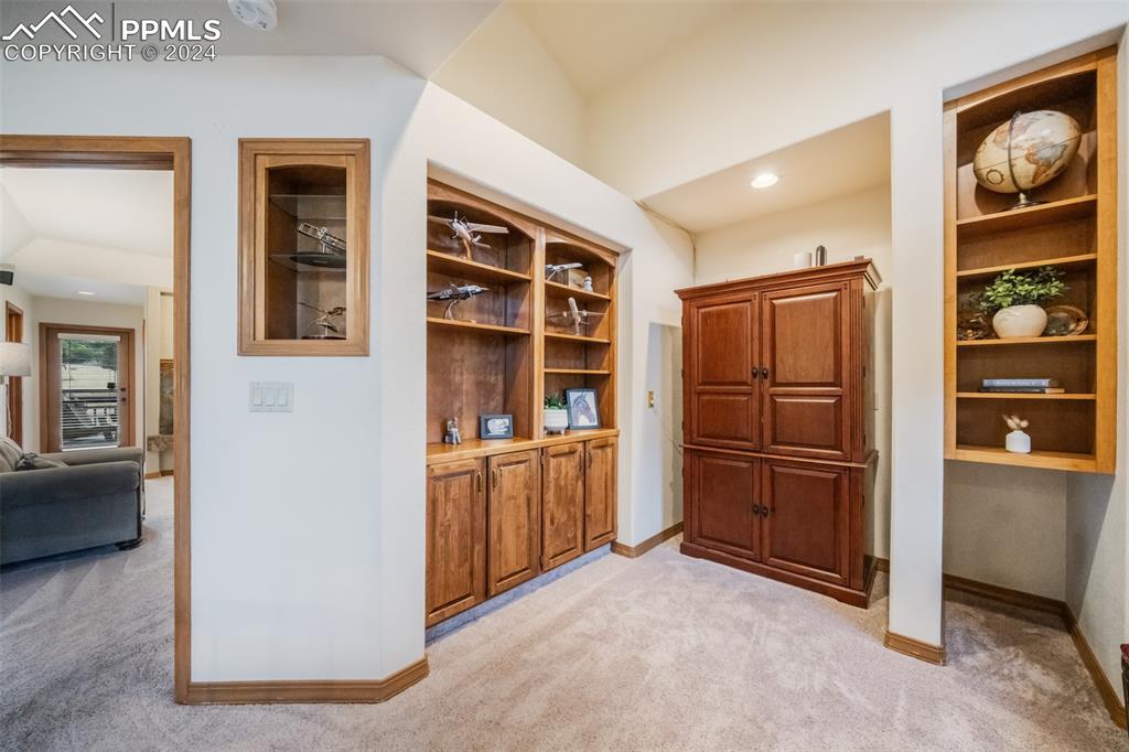 820 Forest View Circle
