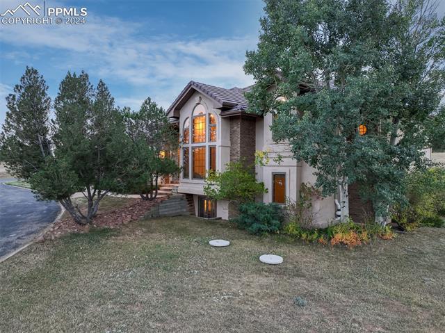 820 Forest View Circle