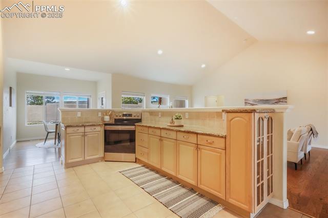 1520 Symphony Heights