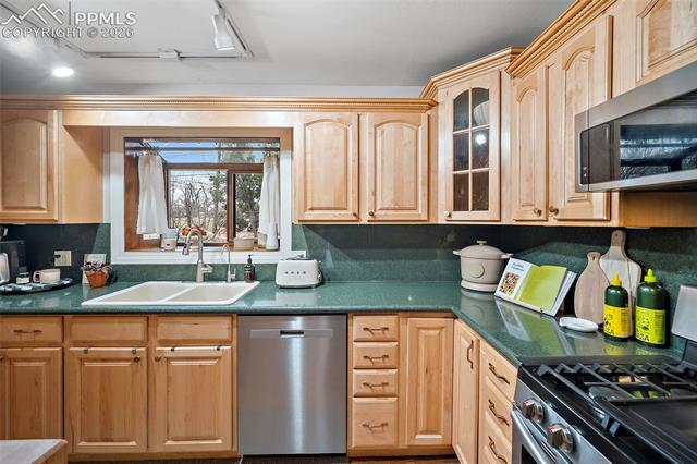 1009 Panorama Drive