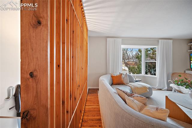 1009 Panorama Drive
