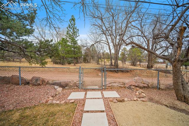 1009 Panorama Drive