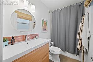 1009 Panorama Drive