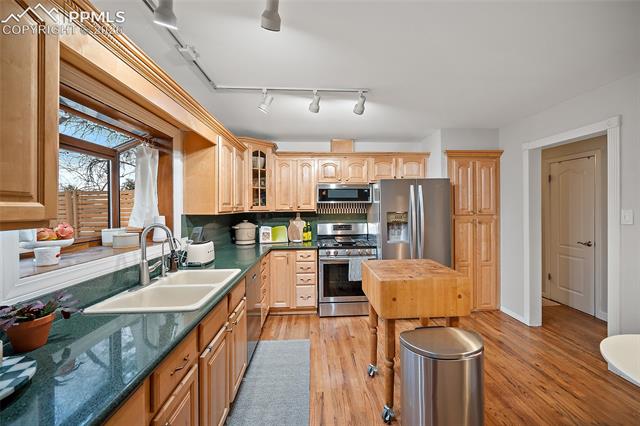 1009 Panorama Drive