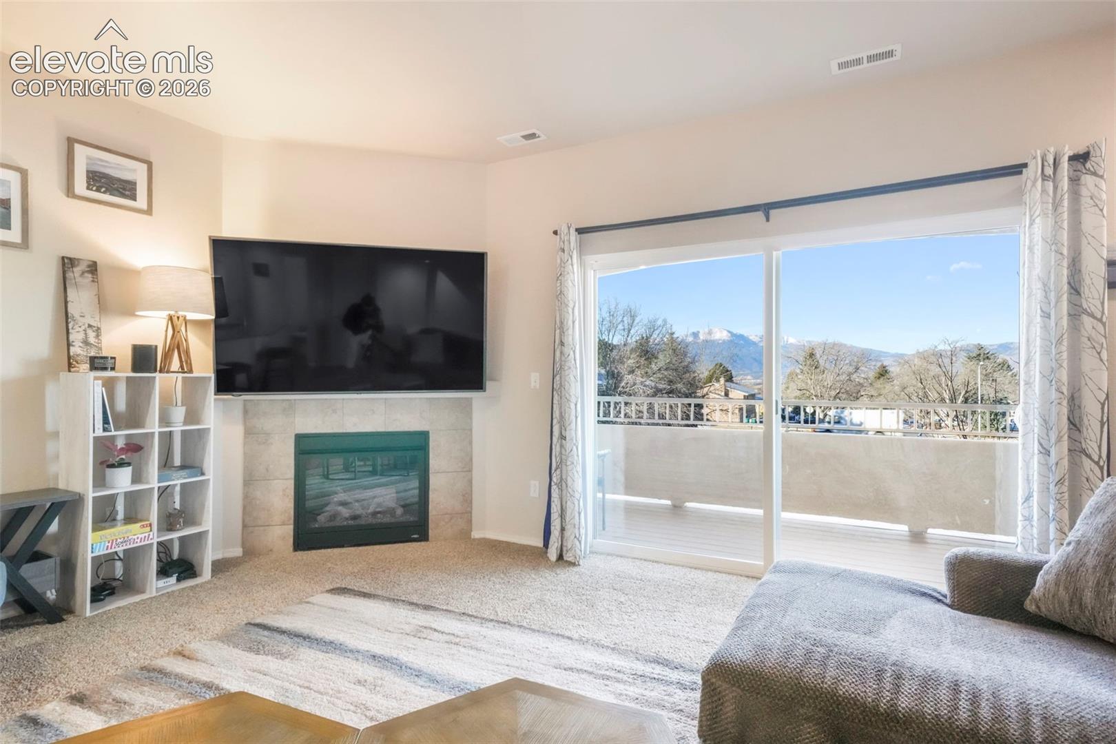 4735 Iron Horse Villas Point