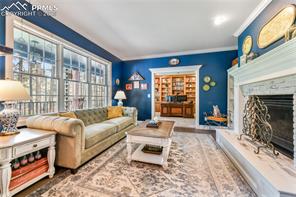 18690 Thunderbird Trail
