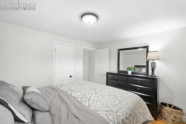 4419 E San Miguel Street