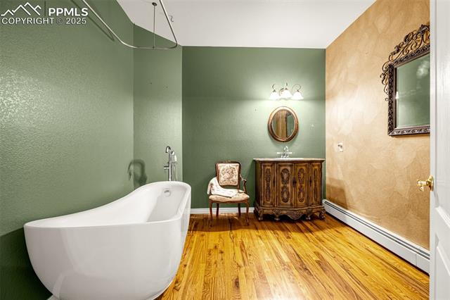 1120 Monument Street