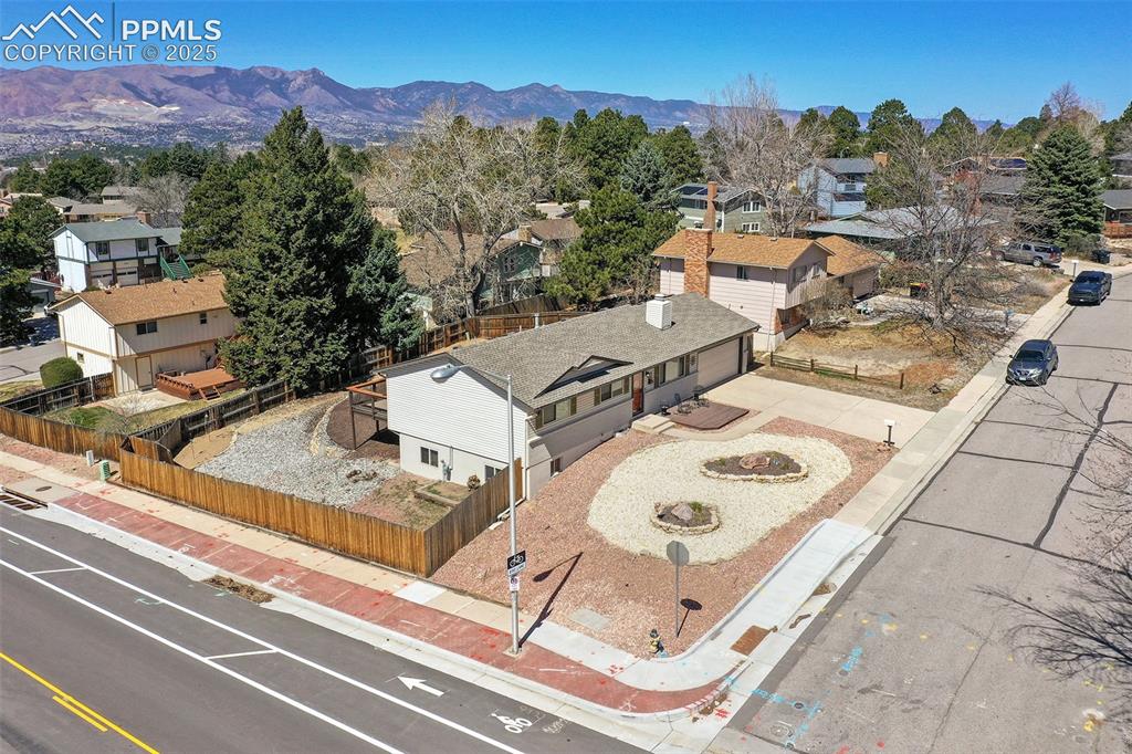 5702 Red Onion Way
