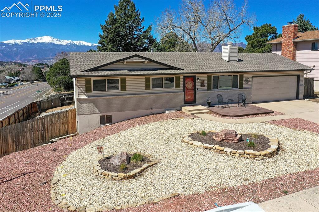 5702 Red Onion Way