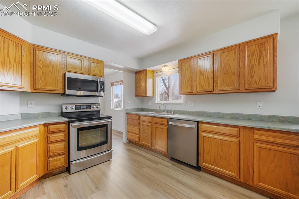 836 Foxwood Drive