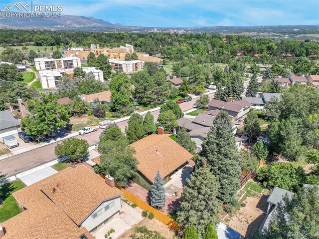 3055 W Westcliff Drive