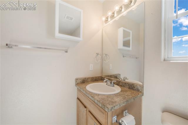 631 Hailey Glenn View