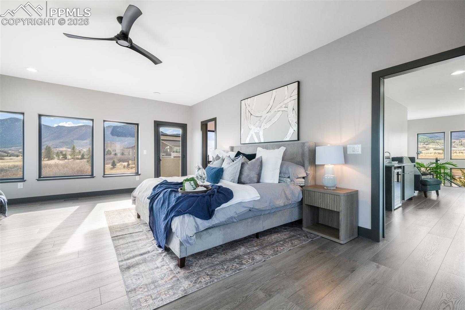 3655 Mesa Top Drive